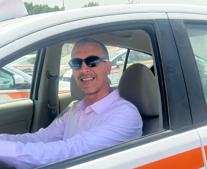 Driving Instructor Abu Dhabi